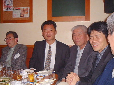 �s�}��y��